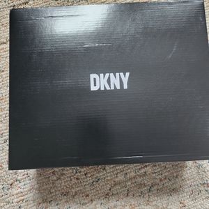 DKNY Yadira shoes